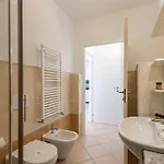 Joivy Sunny Family Flat With Private Garden & Parking *